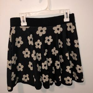 Forever 21 Skirts - Mini Skirt Forever 21 Skirts - Mini Skirt